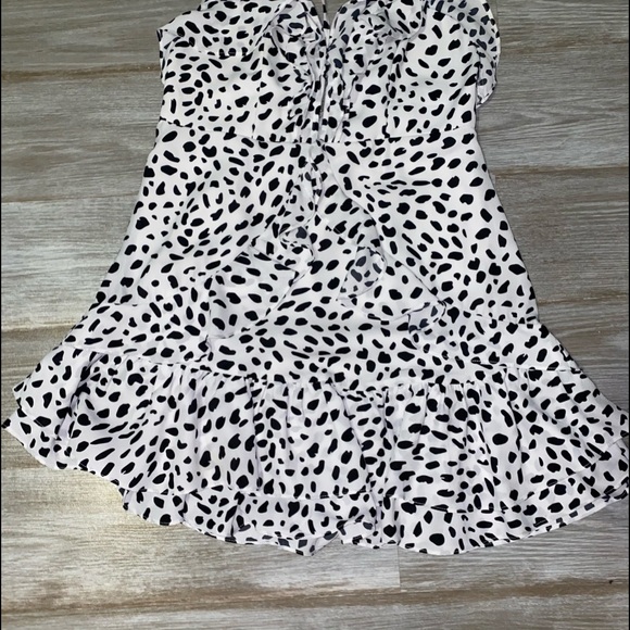 Forever 21 Printed Ruffle Dress - Picture 2 of 7